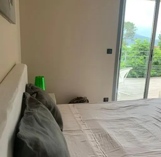 Pieds Dans L Eau Villa *